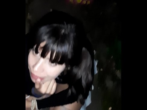 ❤️ Lori opopona swollen kòfẹ ni paṣipaarọ fun suwiti wa %yo.pornohammer.ru ❌❤